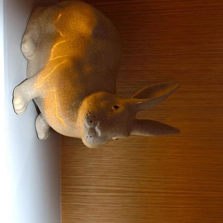 Hotel Le Lapin Blanc Paryż Zewnętrze zdjęcie