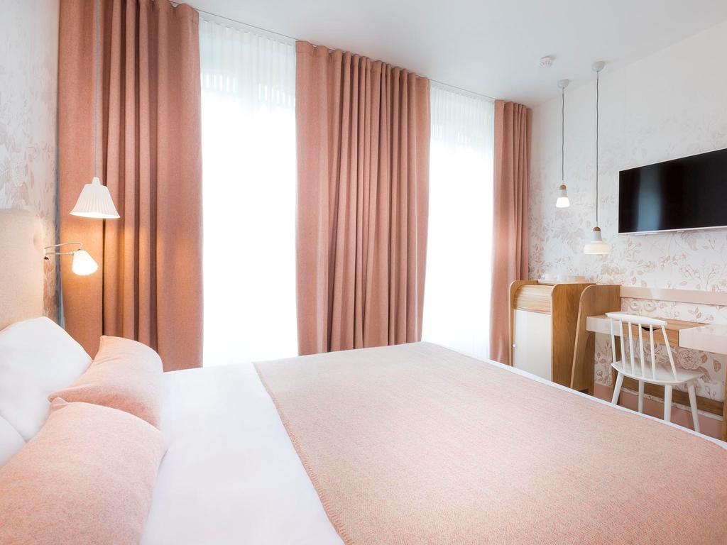 Hotel Le Lapin Blanc Paryż Zewnętrze zdjęcie