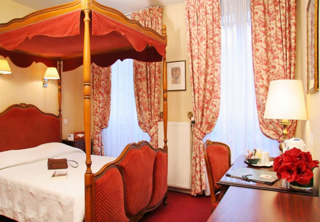Hotel Le Lapin Blanc Paryż Pokój zdjęcie